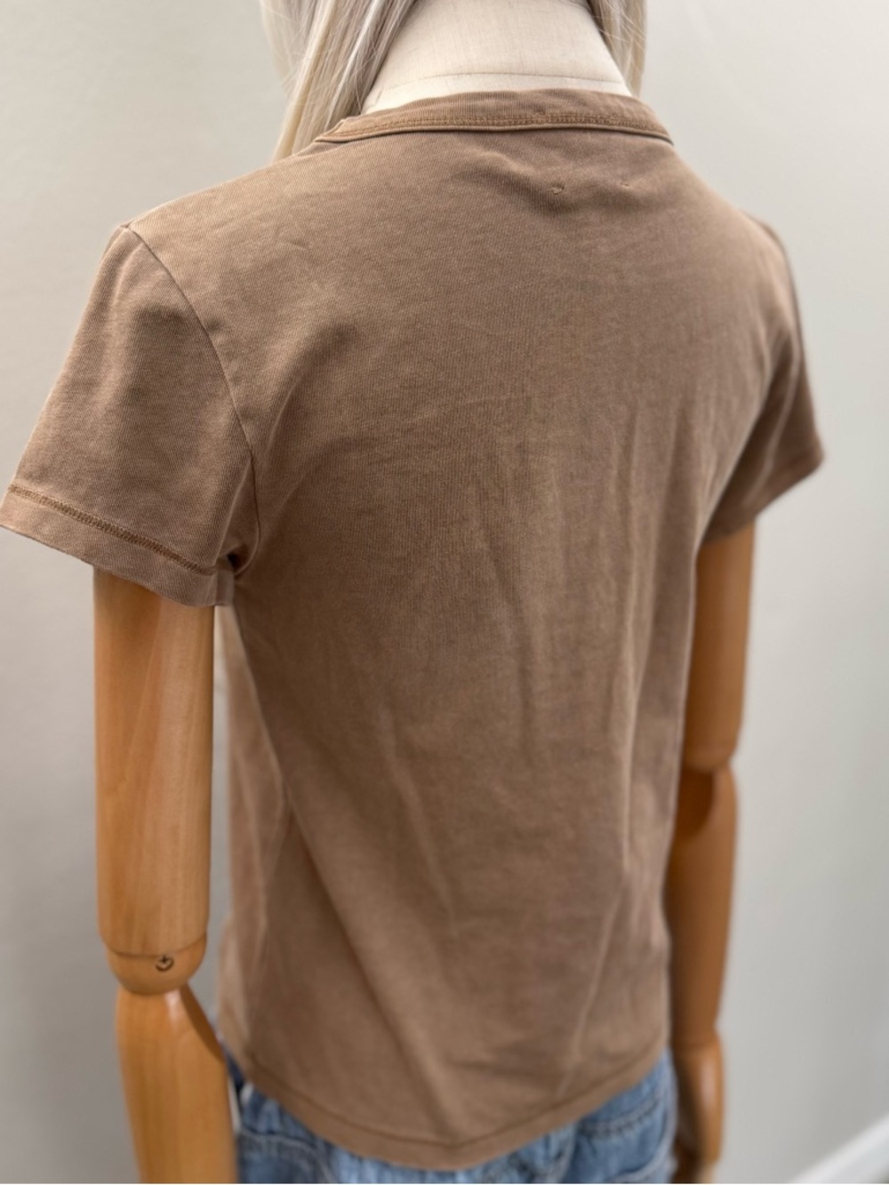 Academy Brand Women’s Brown Basic T Shirt Size S 100% Cotton Crew Neck - Picture 7 of 12